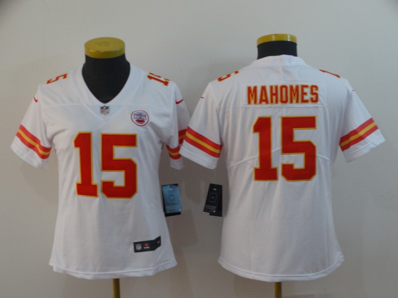 Nike Chiefs 15 Patrick Mahomes White Women's  Vapor Untouchable Limited Jersey