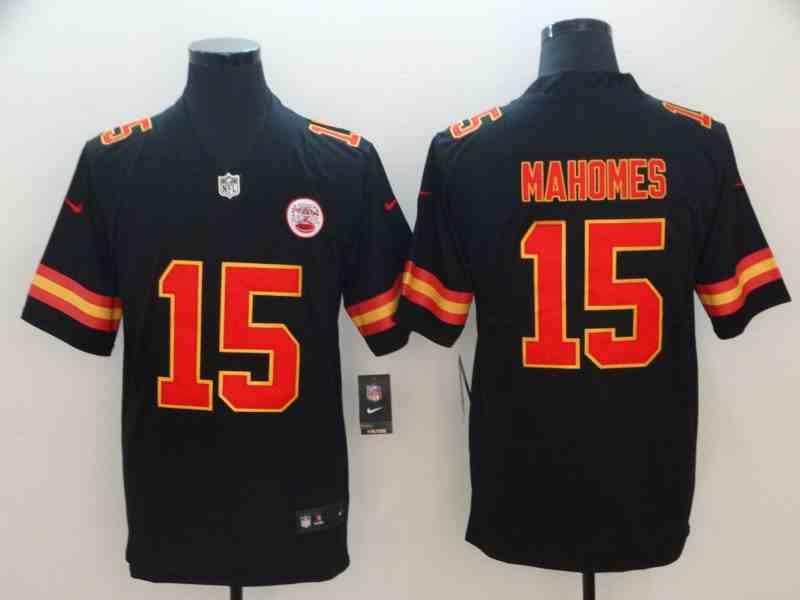 Nike Chiefs 15 Patrick Mahomes Black Vapor Untouchable Limited Jersey
