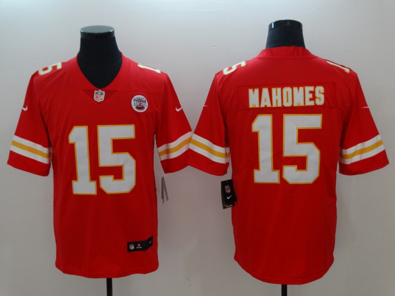 Nike Chiefs 15 Patrick Mahomes Red Vapor Untouchable Limited Jersey