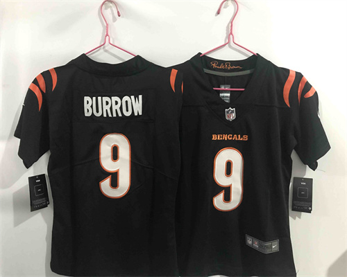 Women Nike Bengals 9 Joe Burrow Black Vapor Limited Jersey