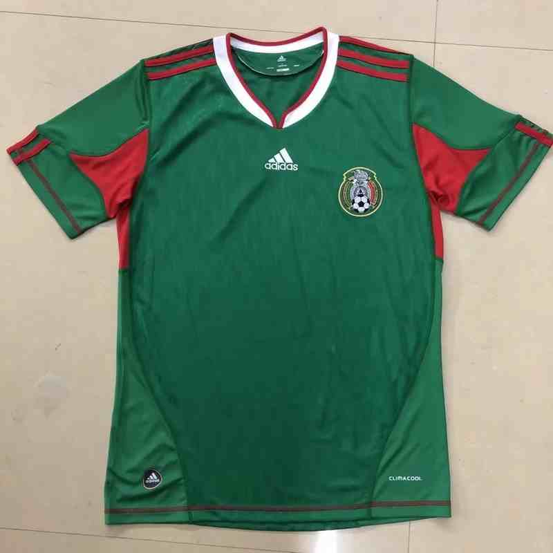 Retro 2010 Mexico  home