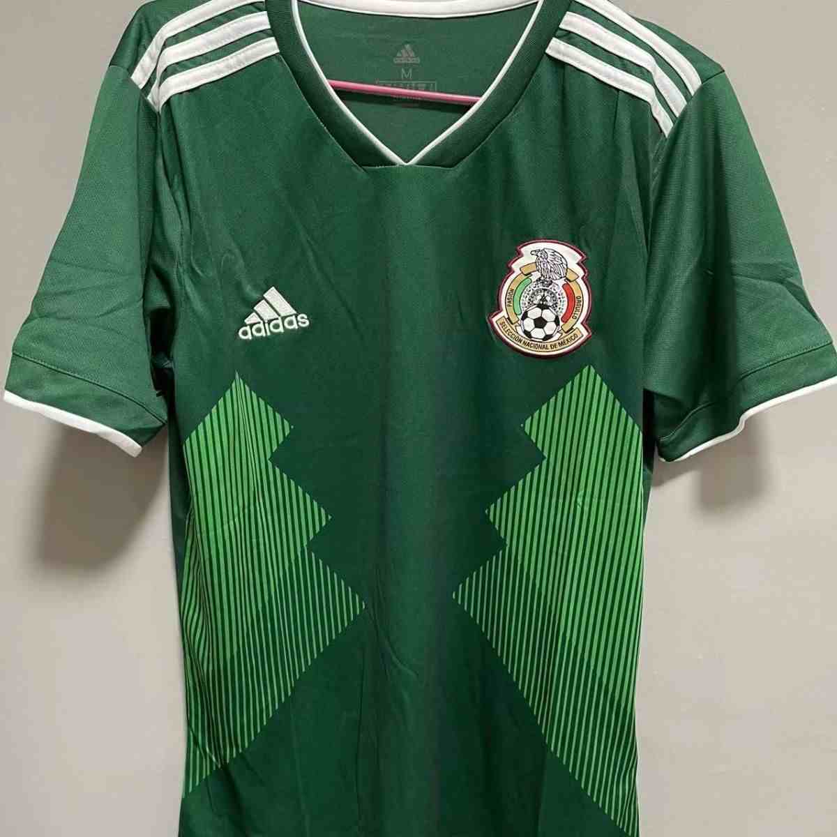 Retro 2018 Mexico home