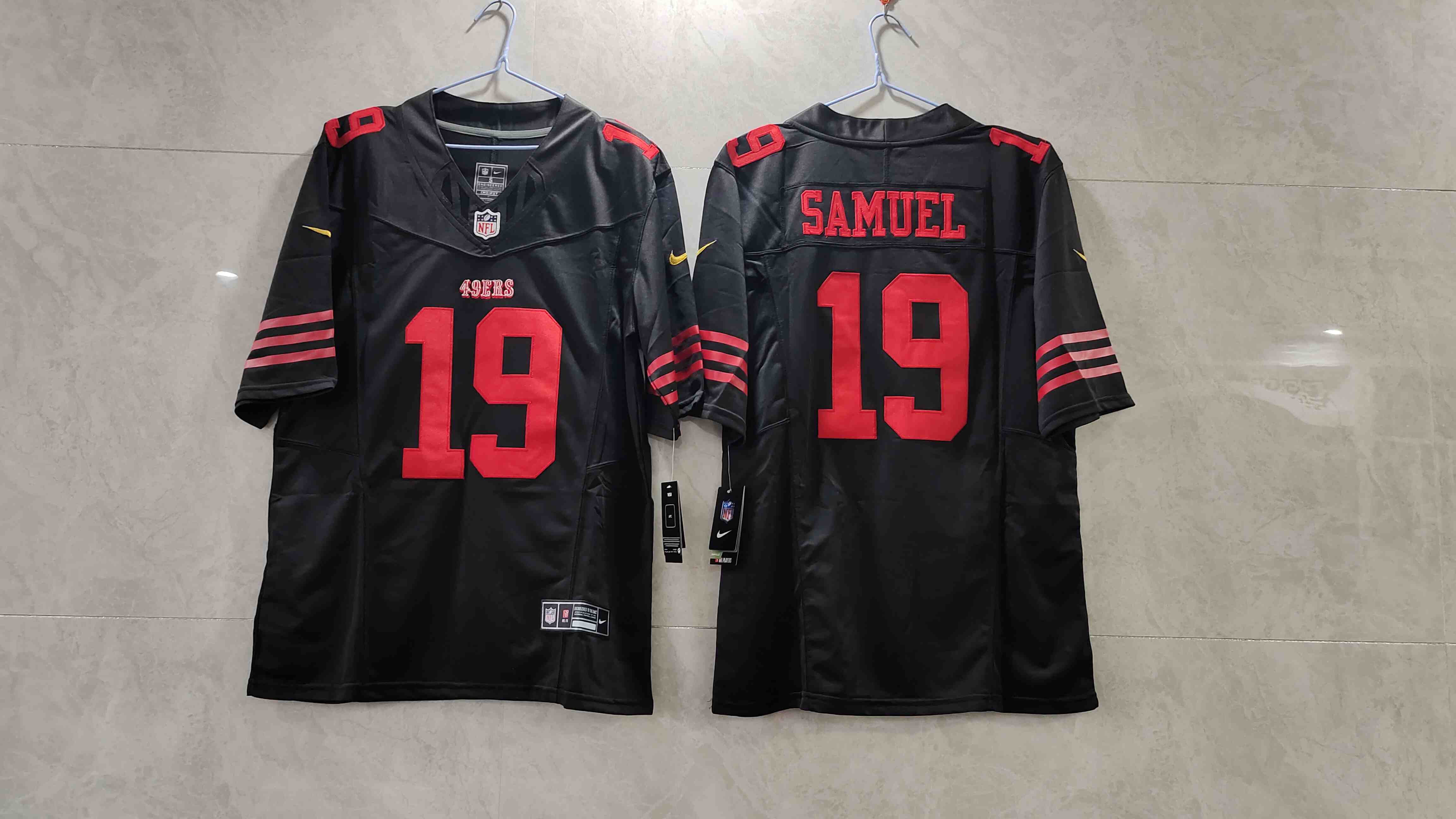 Men's San Francisco 49ers #19 Deebo Samuel black 2023 F.U.S.E. Vapor Untouchable Limited Stitched Football Jersey