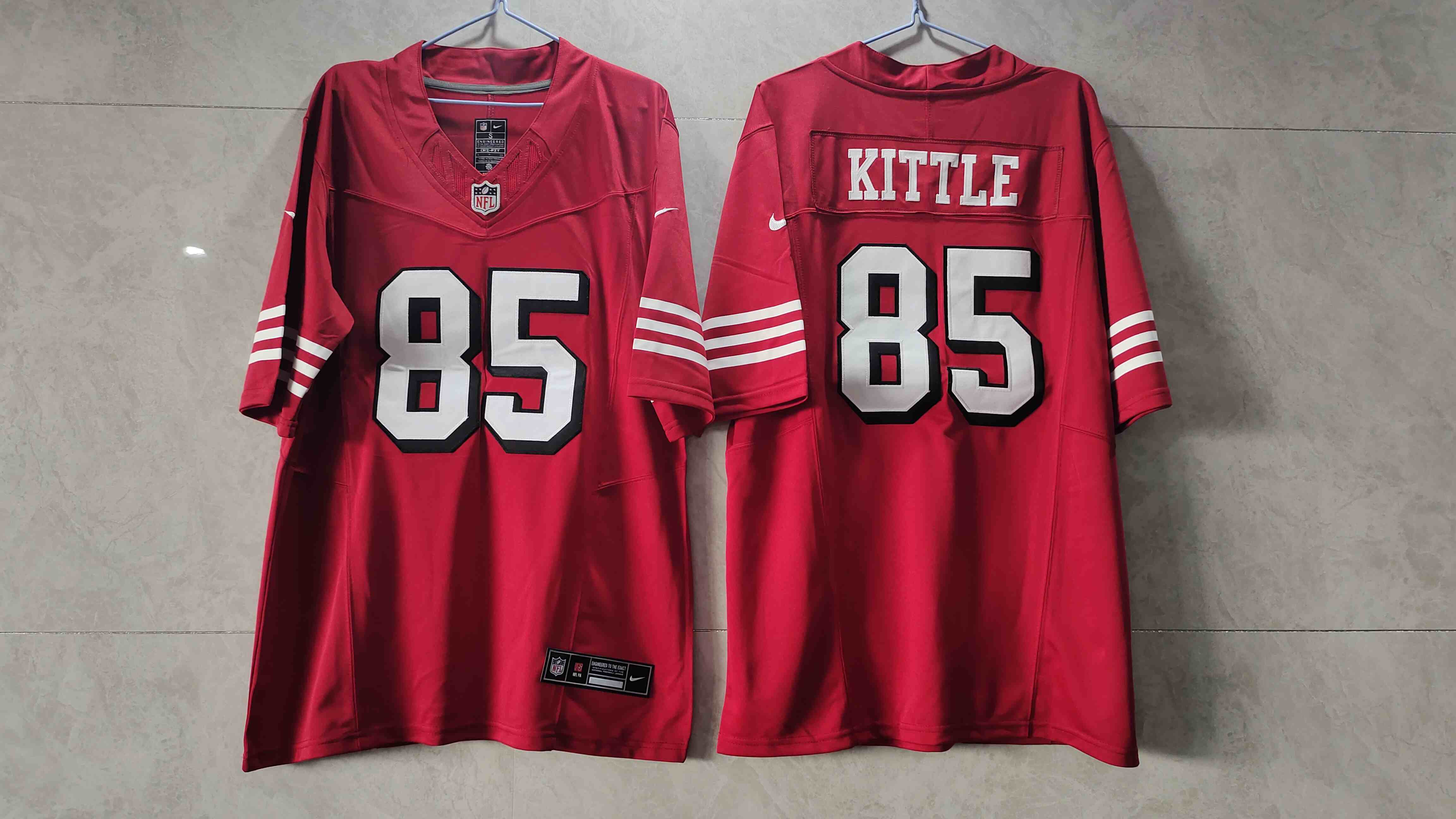 Men's San Francisco 49ers #85 George Kittle red 2023 F.U.S.E. Vapor Untouchable Limited Stitched Football Jersey 2