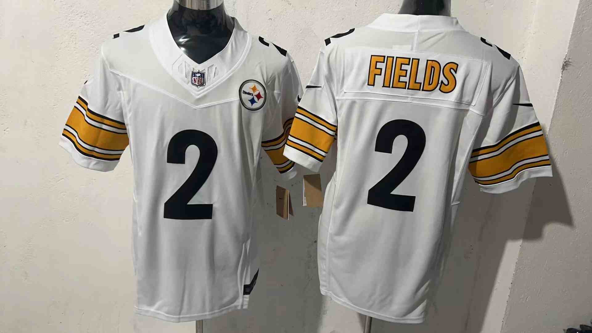 Men's Pittsburgh Steelers #2 Justin Fields White 2024 F.U.S.E. Alternate Vapor Untouchable Limited Stitched Jersey