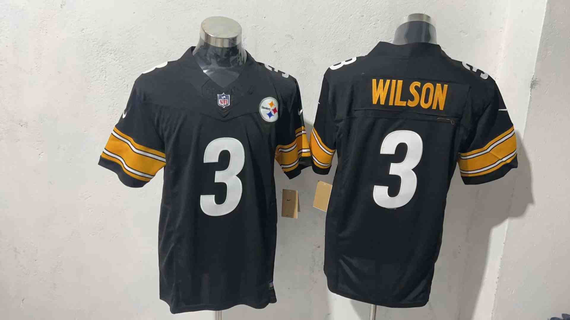 Men's Pittsburgh Steelers #3 Russell Wilson Black 2024 F.U.S.E. Vapor Untouchable Limited Stitched Jersey