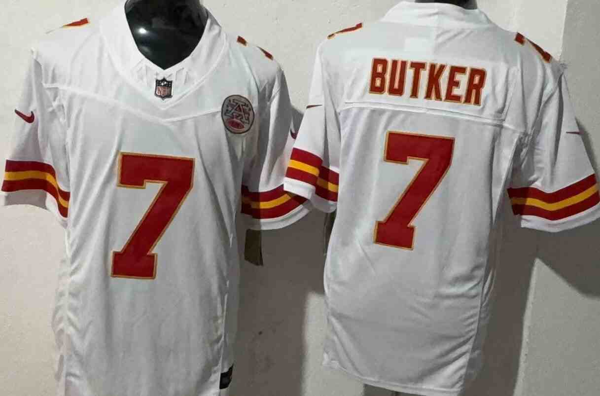 Men's  Kansas City Chiefs #7  Harrison Butker White F.U.S.E. Vapor Untouchable Limited Stitched Jersey