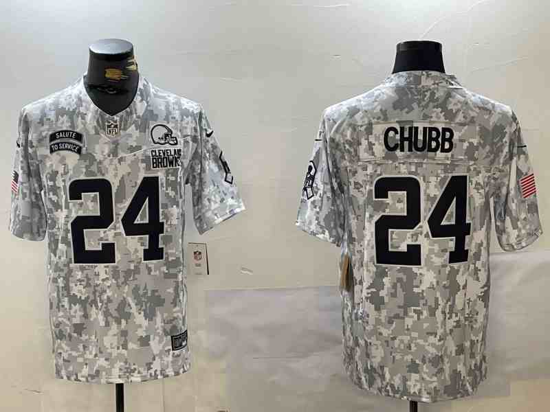 Men's Cleveland Browns #24 Nick Chubb 2024 F.U.S.E Arctic Camo Salute To Service Limited Stitched Football Jersey