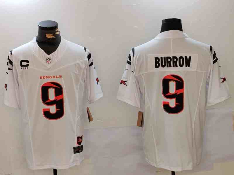 Men's Cincinnati Bengals #9 Joe Burrow White F.U.S.E. With 4-Star C Patch Special Vapor Untouchable Limited Stitched Football Jersey