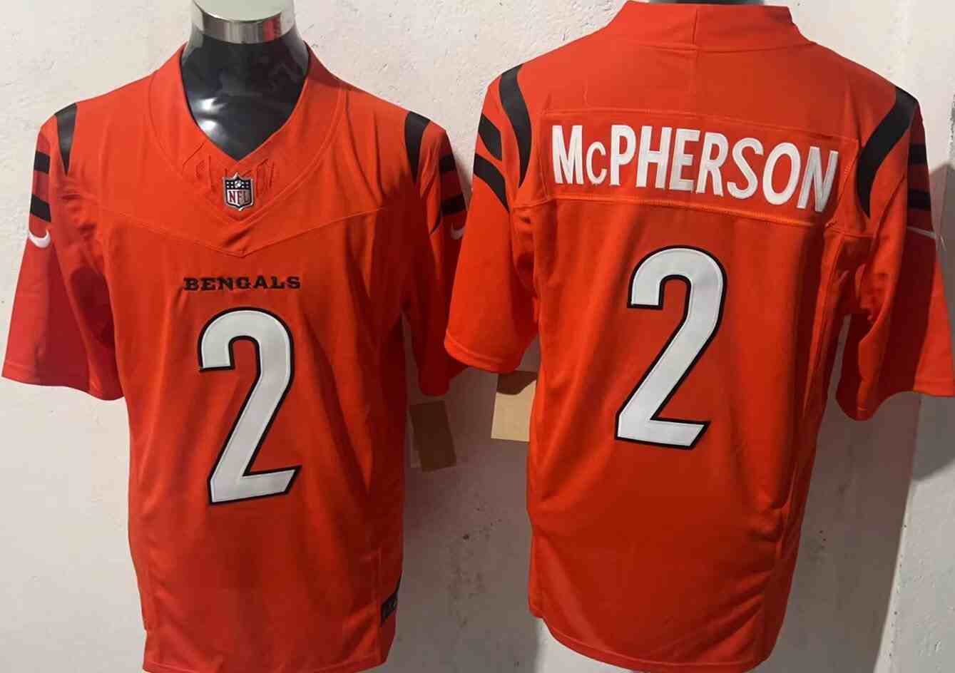 Men's Cincinnati Bengals #2 Evan McPherson  Orange F.U.S.E. Vapor Untouchable Limited Stitched Jersey
