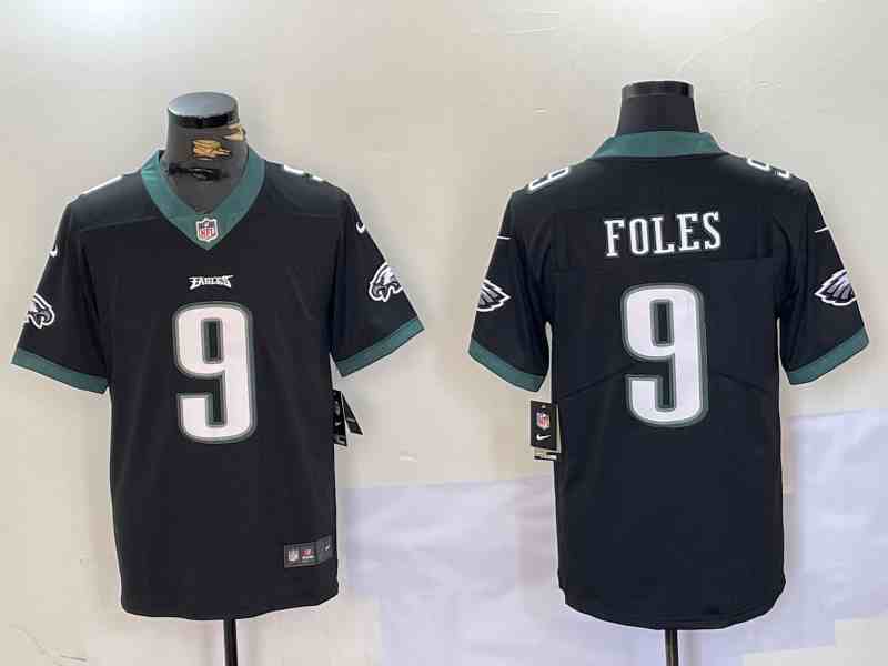Men's Philadelphia Eagles #9 Nick Foles Limited Black Vapor Untouchable Jersey