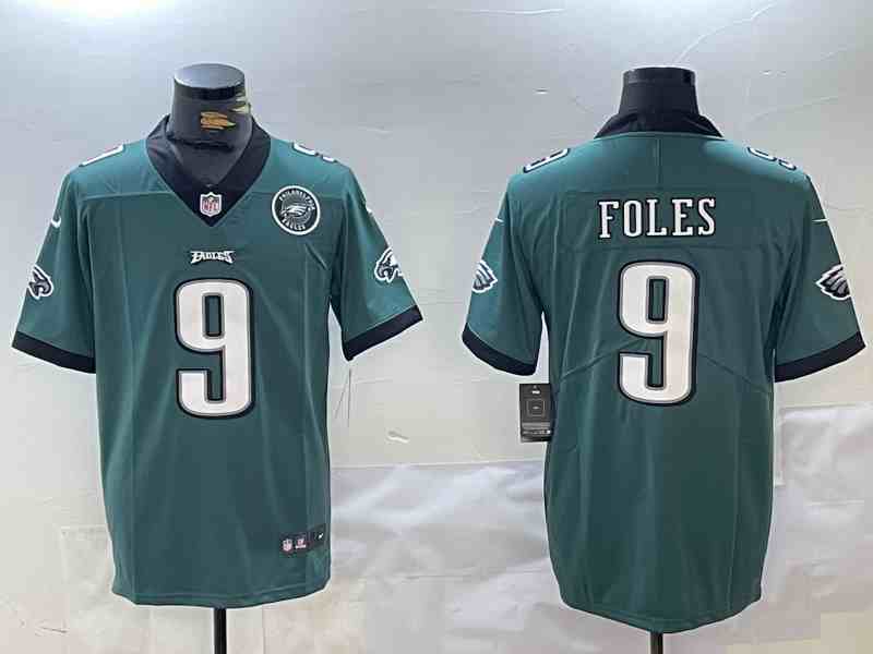 Men's Philadelphia Eagles #9 Nick Foles Limited Green Vapor Untouchable Jersey-1