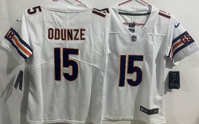 Women's Chicago Bears 15# Rome Odunze  White Vapor Limited Jersey