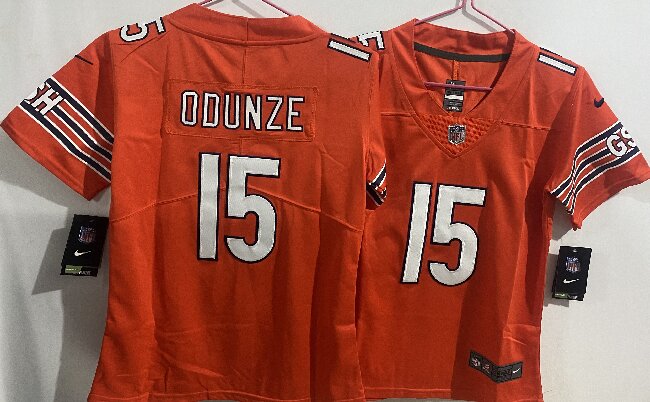 Women's Chicago Bears 15# Rome Odunze  Orange Vapor Limited Jersey