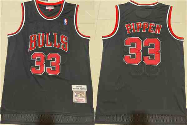 Men's Chicago Bulls #33 Scottie Pippen 1997-98 Black Throwback Stitched Jersey