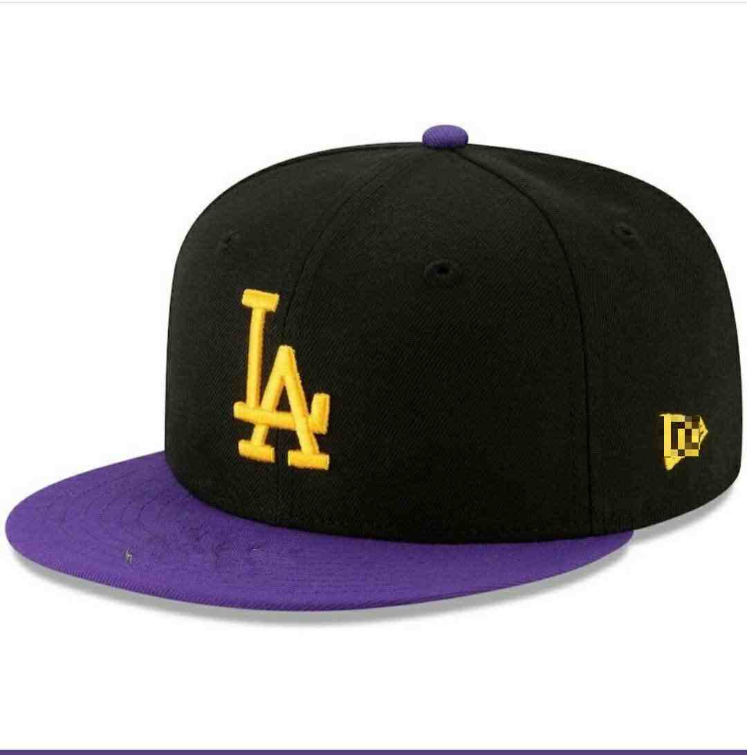 MLB Los Angeles Dodgers Snapback Cap TX37