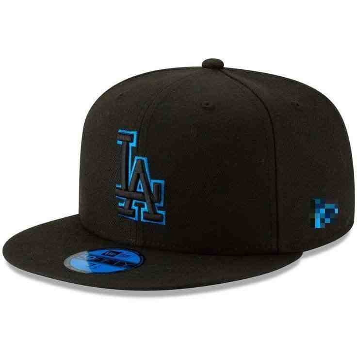 MLB Los Angeles Dodgers Snapback Cap TX35
