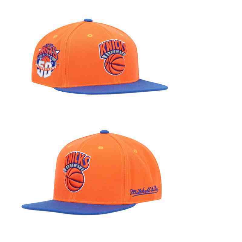 New York Knicks knit hat TX3
