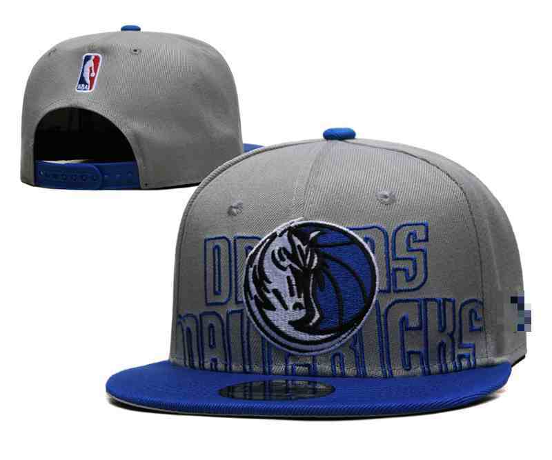 Dallas Mavericks Snapback cap TX4