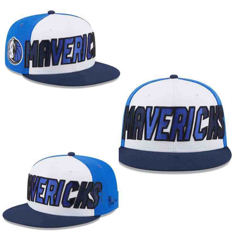 Dallas Mavericks Snapback cap TX1