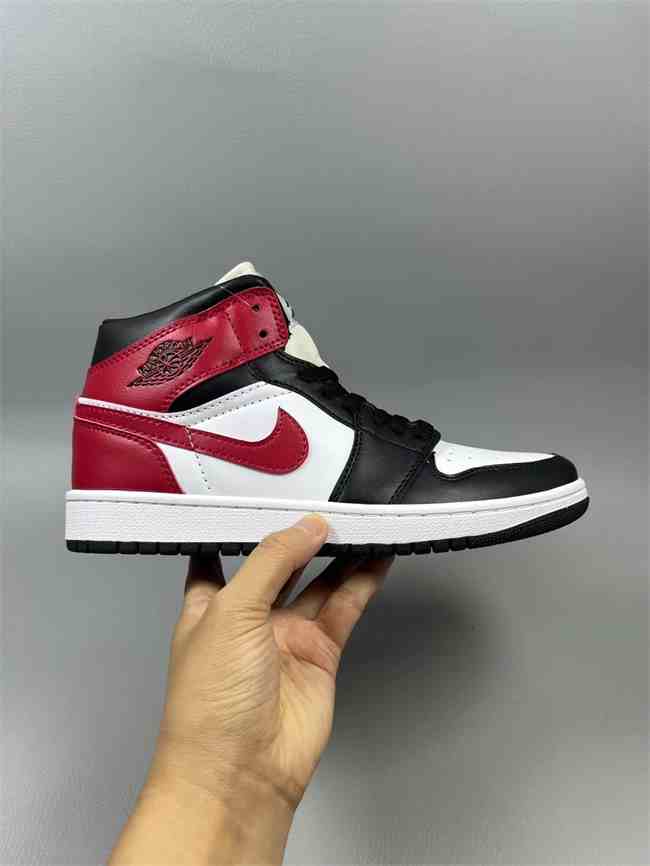 Men's Running Weapon Air Jordan 1 Red Black White Shoes 0614