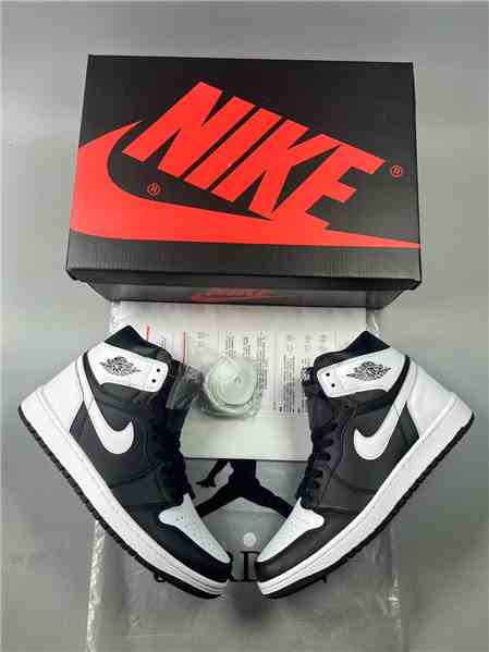 Women's Running Weapon Air Jordan 1 Black White Shoes 420