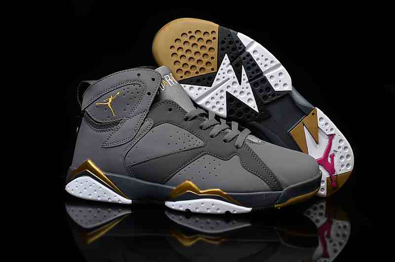 Air Jordan 7 Retro Black Golden Cheap Wholesale Nike Shoes