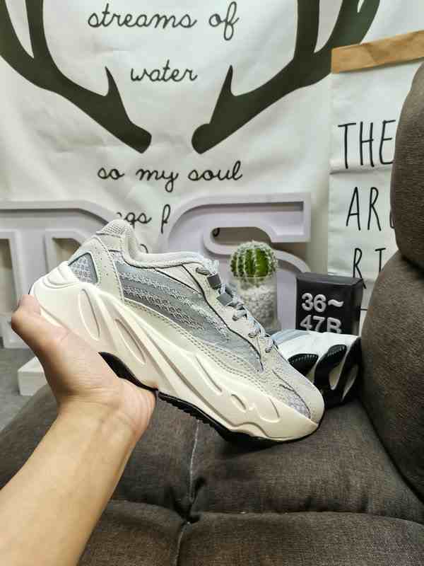 DS-053D BASF Foreign Trade Version Union Ride Kanye West x Adidas Yeezy 700 Runner V2 Inertia Popcorn Midsole Elevated Grandpa Style Versatile Casual Sports Retro Running Shoes 6
