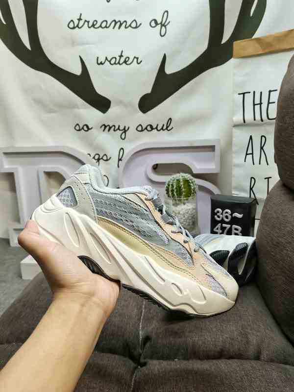 DS-053D BASF Foreign Trade Version Union Ride Kanye West x Adidas Yeezy 700 Runner V2 Inertia Popcorn Midsole Elevated Grandpa Style Versatile Casual Sports Retro Running Shoes 4