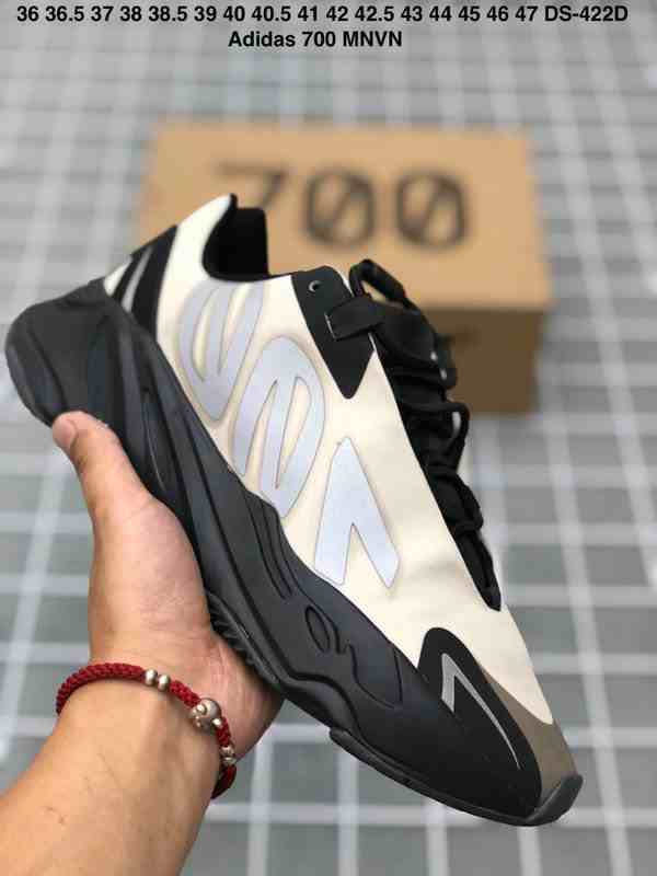 DS-374DAdidas Adidas Yeezy 700 Boost Coconut 700 Nighttime Edition Popcorn Soft Sole Durable and Non slip Dad Shoes for Men and Women Casual Versatile Shoes White