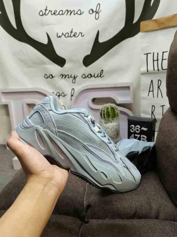 DS-053D BASF Foreign Trade Version Union Ride Kanye West x Adidas Yeezy 700 Runner V2 Inertia Popcorn Midsole Elevated Grandpa Style Versatile Casual Sports Retro Running Shoes 1