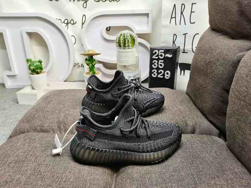 Kids Unisex Shoes YZY 350 V2 CMPCT KIDS Yeezy 350 Boost V2 Black us8k-us3 shoes 1