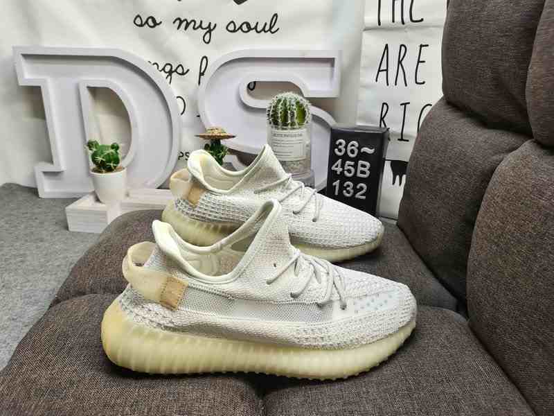 Men's  Women's   Yeezy 350 Boost V2 shoes ud5.5-us13 8