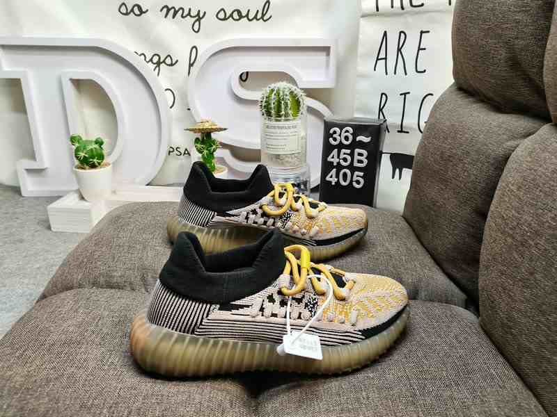 DS405  Men's  Women's Shoes  Yeezy 350 Boost V2 shoes ud5-us11 5 A2
