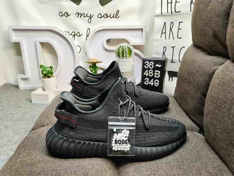 DS341 Men's  Women's  Shoes Yeezy 350 Boost V2 shoes ud5.5-us13 Black