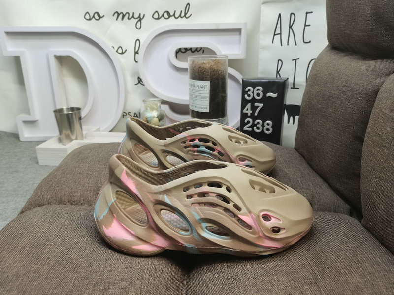 65DS-238DAdidas Adidas Yeezy Slide Coconut Minimalist Cut Grandpa Outdoor Beach Hole Sandals 7