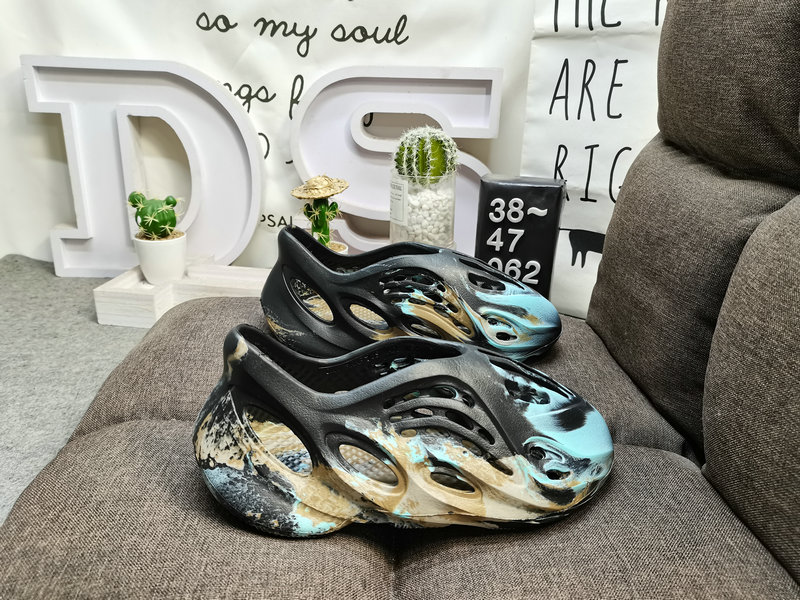 80DS-062DAdidas Yeezy Slide Coconut minimalist Cheye Outdoor Beach Hole Sandals