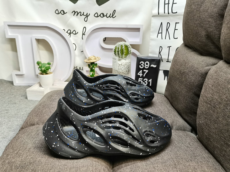 80DS-531DAdidas Yeezy Slide Coconut minimalist Cheye Outdoor Beach Hole Sandals 2