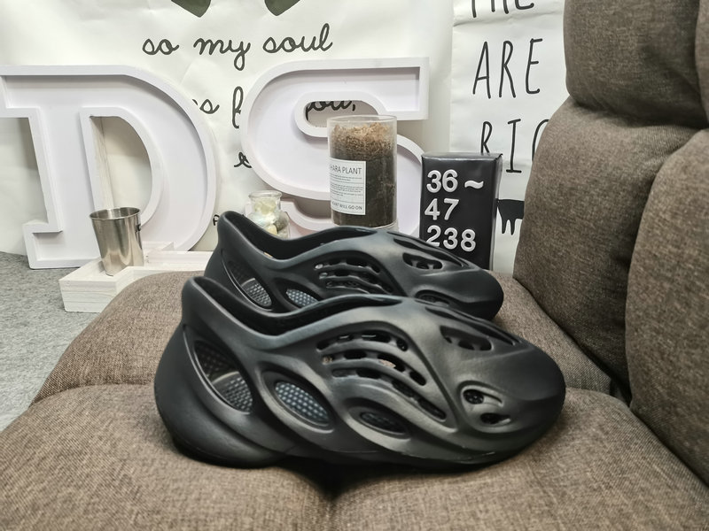 65DS-238DAdidas Adidas Yeezy Slide Coconut Minimalist Cut Grandpa Outdoor Beach Hole Sandals 5