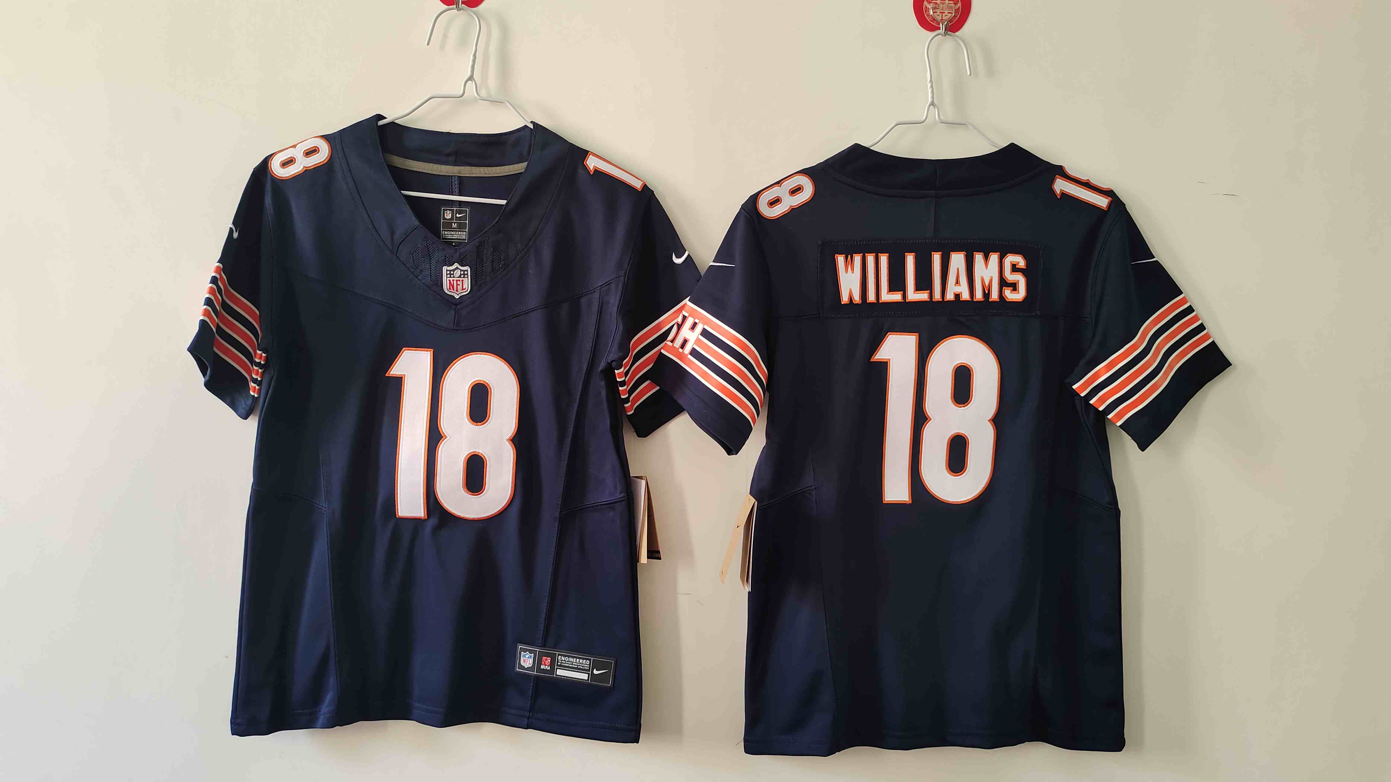 Youth Chicago Bears #18 Caleb Williams Navy 2024 Draft F.U.S.E Vapor Football Stitched Jersey