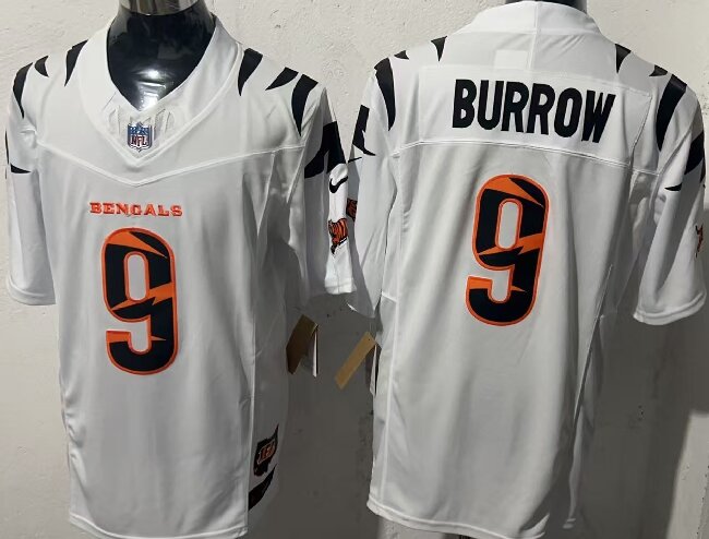 Men's Cincinnati Bengals #9  Joe Burrow White Limited F.U.S.E. Special Vapor Untouchable Limited Stitched Football Jersey