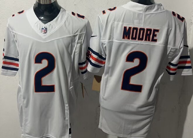 Men's Chicago Bears #2 D.J. Moore White F.U.S.E. Vapor Untouchable Limited Stitched Football Jersey